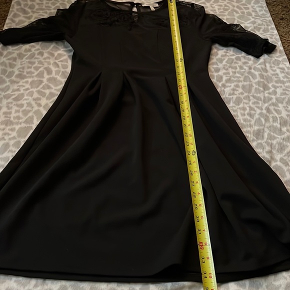 Monteau Black Lace Half Sleeve Dress Size PM - Picture 8 of 10